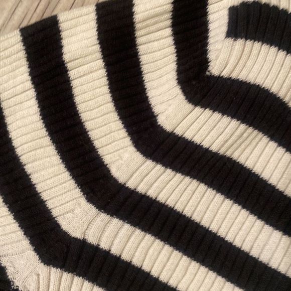 NWOT Ralph Lauren Boat Neck 3/4 Sleeve Top Size Medium - Picture 3 of 6